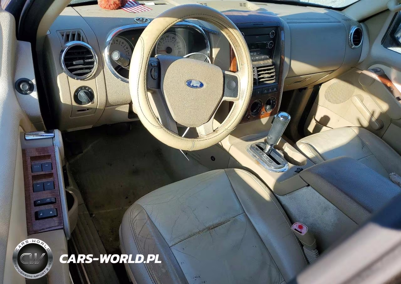 2007 Ford Explorer Eddie Bauer VIN:1FMEU74E27UA63074 - 8