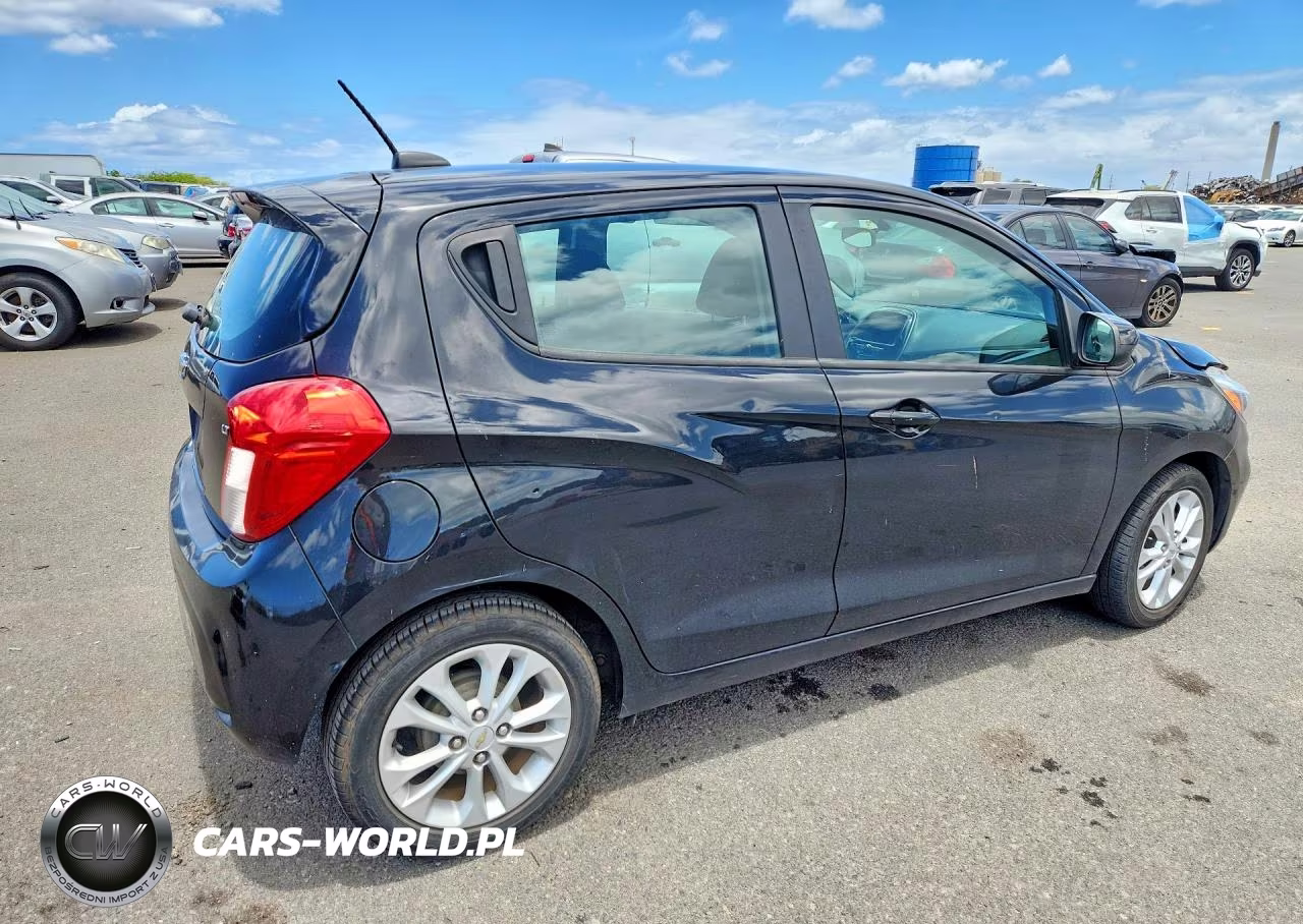 2020 Chevrolet Spark 1Lt VIN:KL8CD6SA8LC427495 - 3