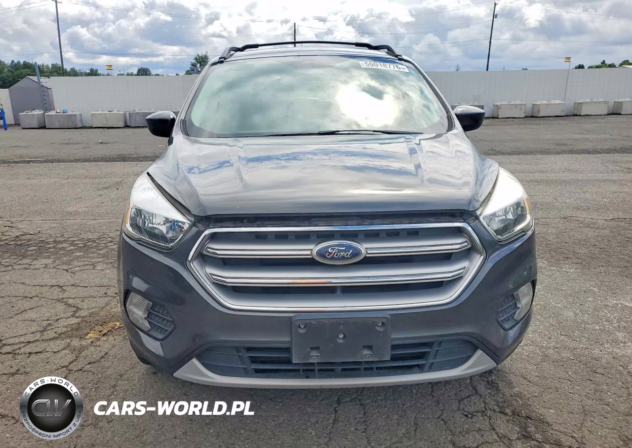 2017 Ford Escape Se VIN:1FMCU9GD2HUC27690 - 5