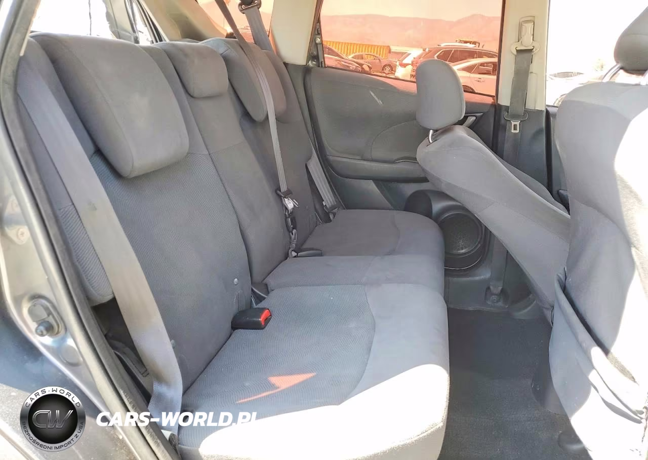2012 Honda Fit VIN:JHMGE8H39CC031293 - 10