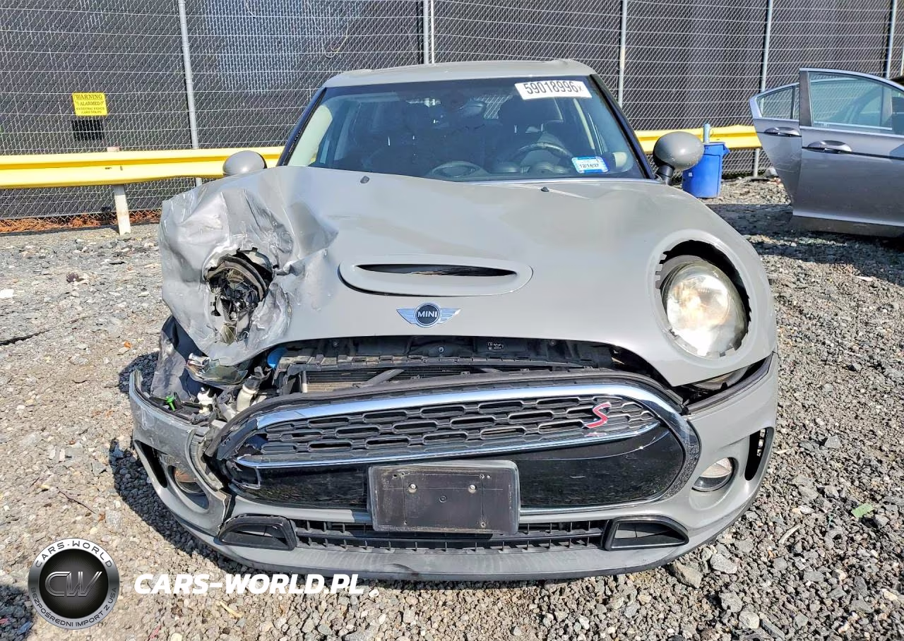 2017 Mini Cooper S Clubman VIN:WMWLN9C34H2B32414 - 5