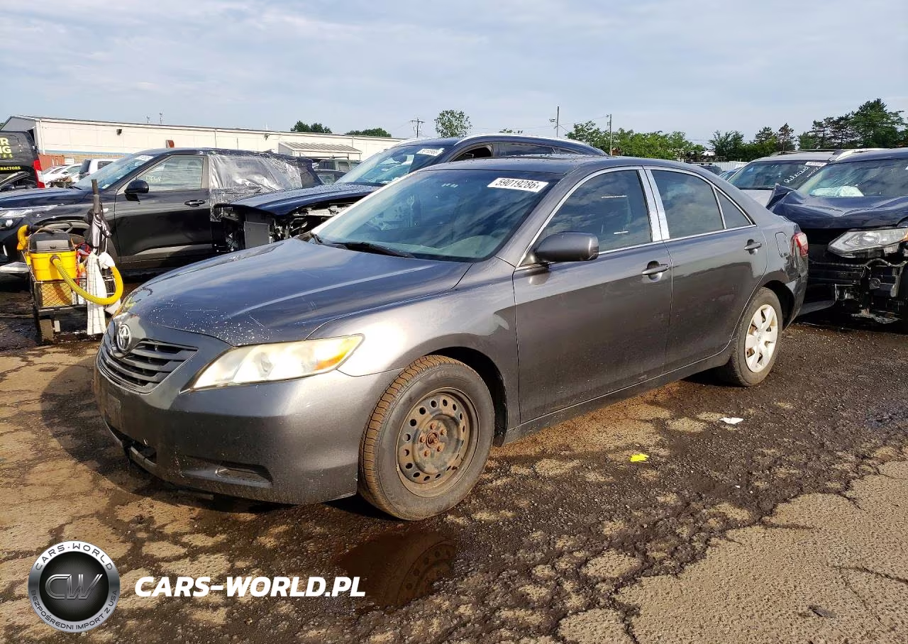 2007 Toyota Camry Le – zdjęcie 1 z 12