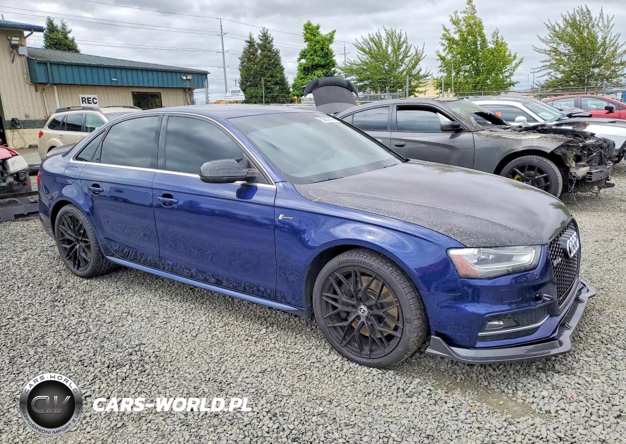 2013 Audi S4 Prestige VIN:WAUKGAFL9DA101790 - 4
