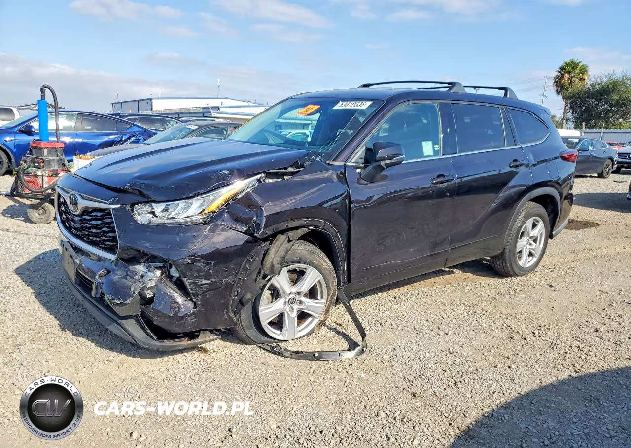 2020 Toyota Highlander L – zdjęcie 1 z 13