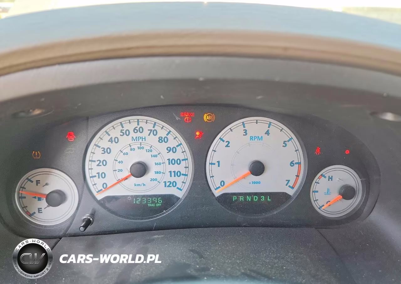 2007 Chrysler Town & Country Touring VIN:2A4GP54L27R120971 - 9