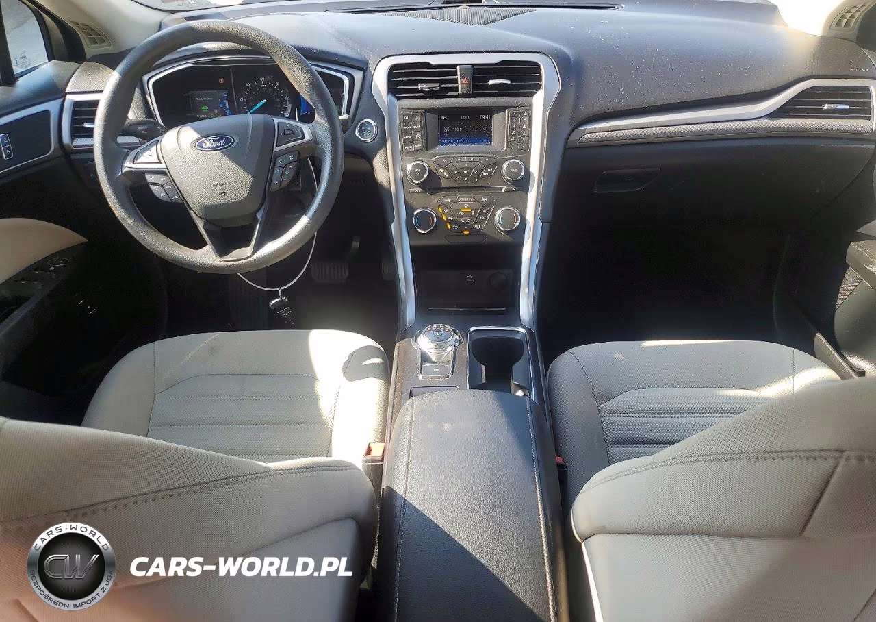 2018 Ford Fusion S Hybrid VIN:3FA6P0UU1JR122165 - 8