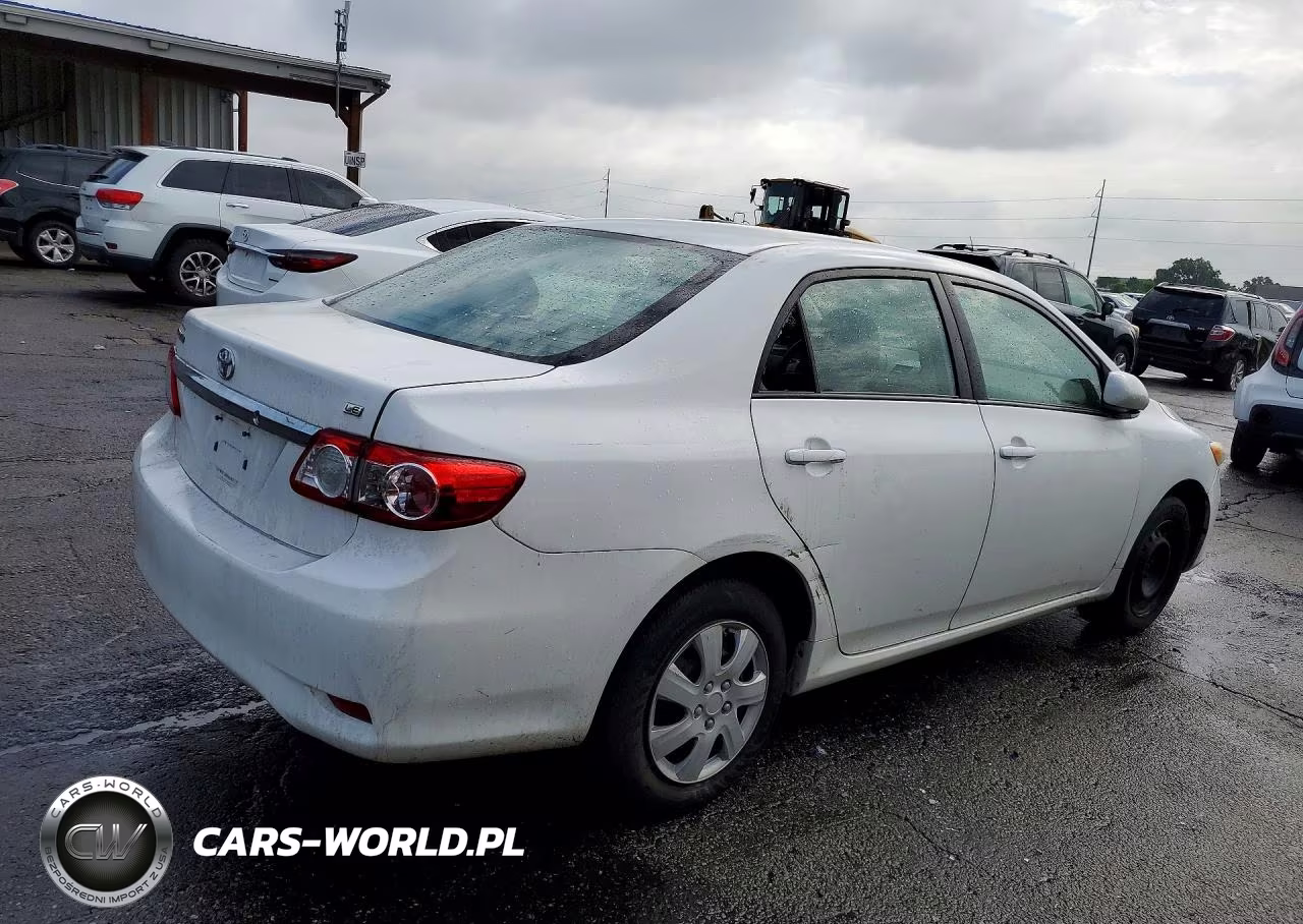 2011 Toyota Corolla Le VIN:2T1BU4EE5BC587068 - 3