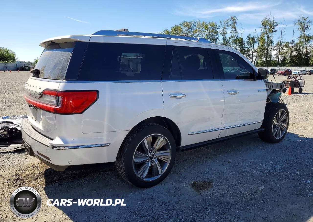 2019 Lincoln Navigator Reserve VIN:5LMJJ2LT3KEL09916 - 3