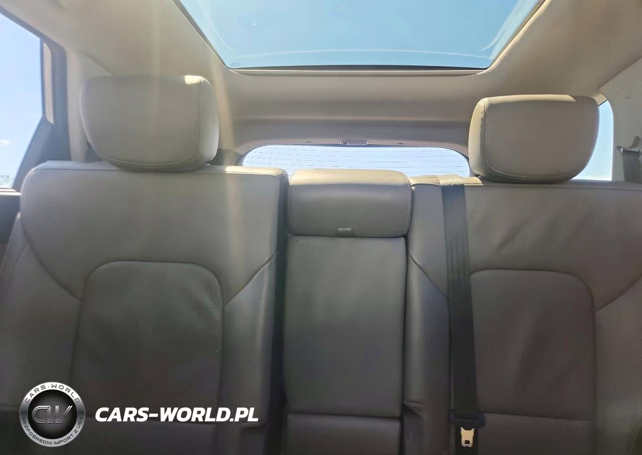 2017 Hyundai Santa Fe Se Ultimate VIN:KM8SRDHF5HU203402 - 10