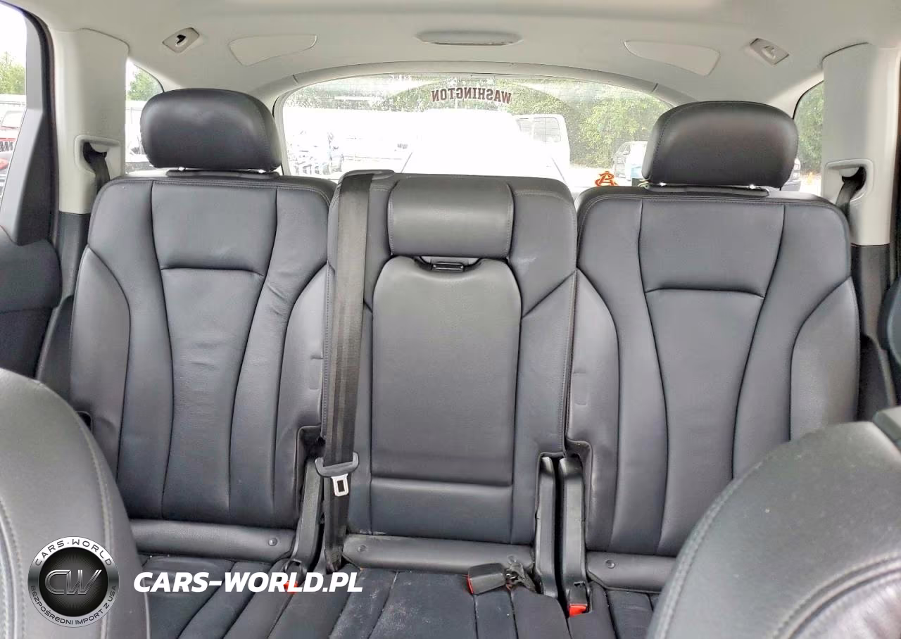 2019 Audi Q7 Premium Plus VIN:WA1LHAF75KD014577 - 10