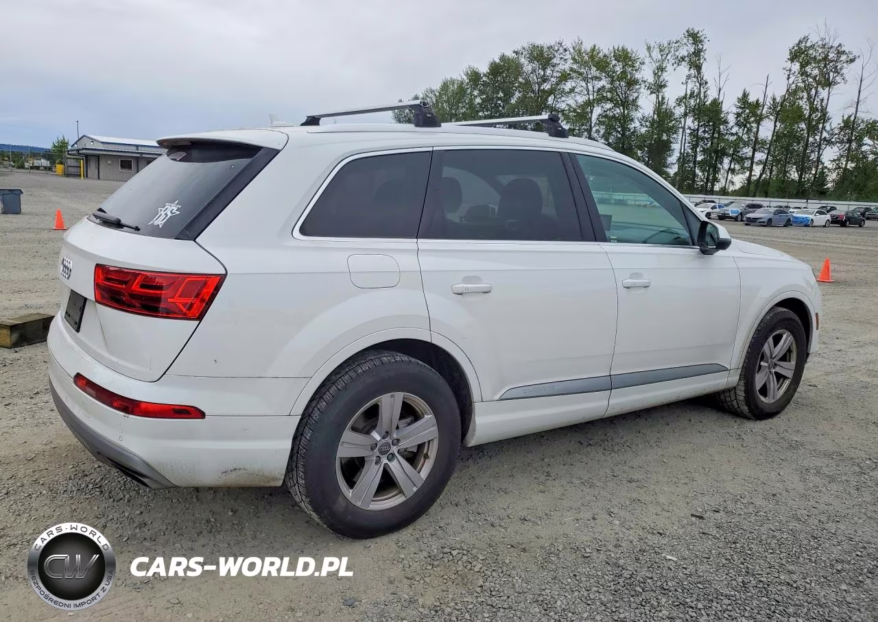 2019 Audi Q7 Premium Plus VIN:WA1LHAF75KD014577 - 3