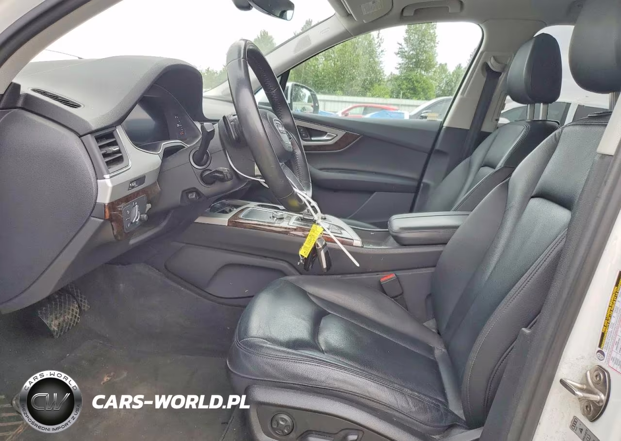 2019 Audi Q7 Premium Plus VIN:WA1LHAF75KD014577 - 7