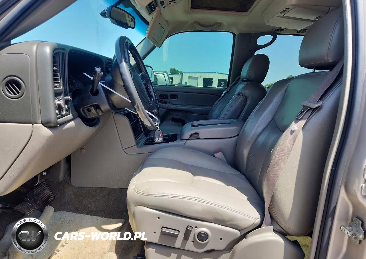 2005 Chevrolet Tahoe C1500 VIN:1GNEC13T45R112576 - 7