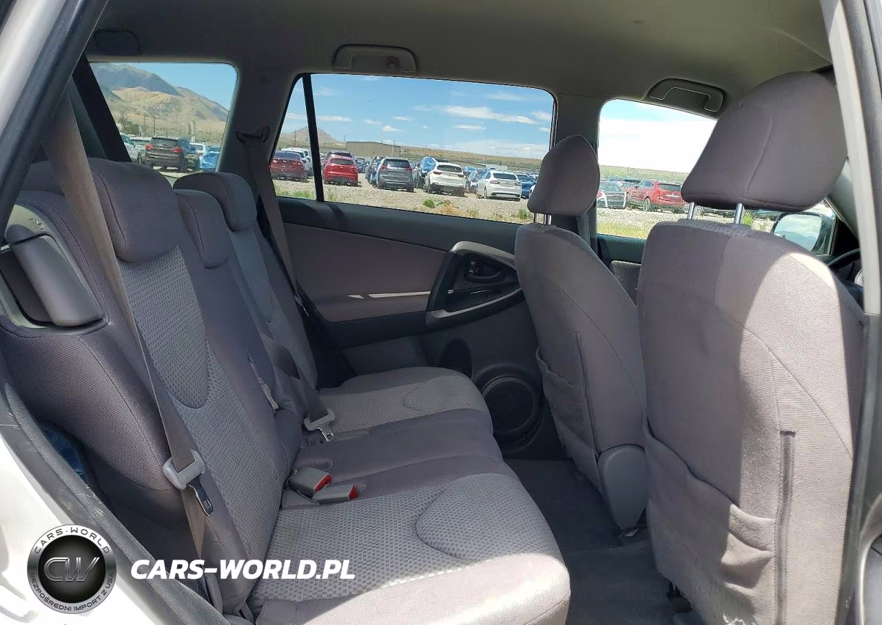 2008 Toyota Rav4 Base VIN:JTMBK35V385067893 - 10