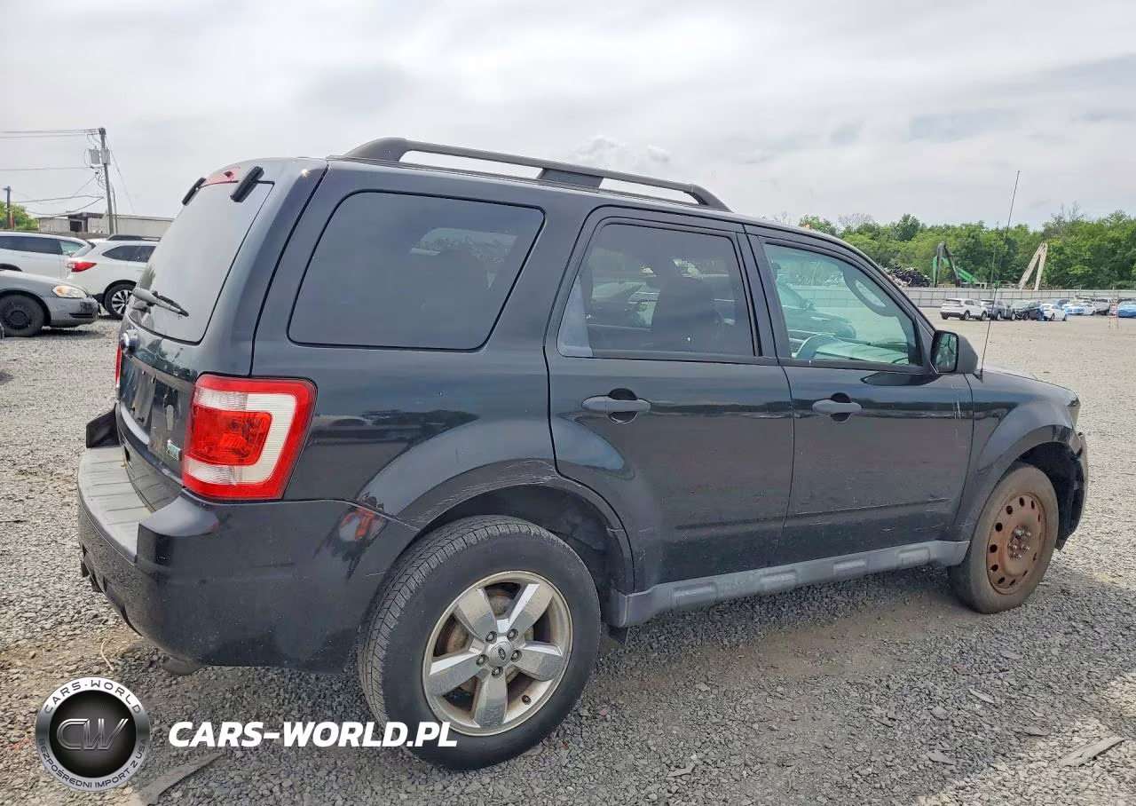 2012 Ford Escape Xlt VIN:1FMCU9DG5CKA61877 - 3