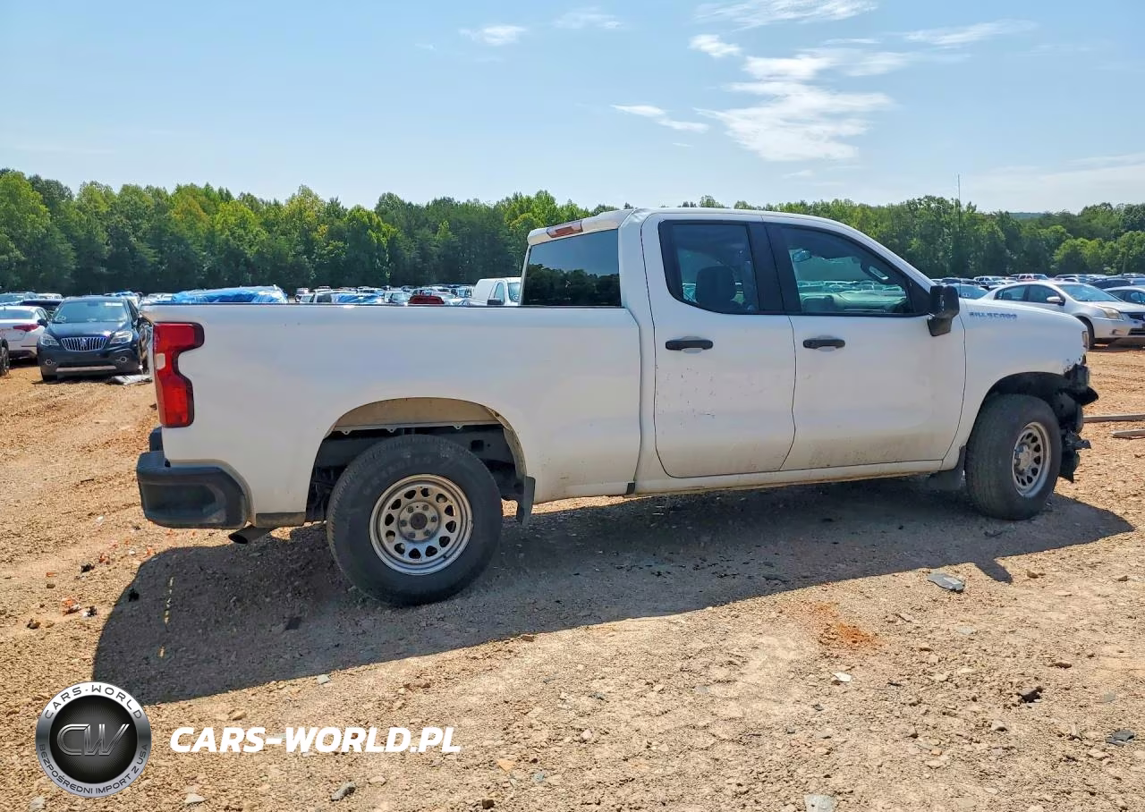 2019 Chevrolet Silverado C1500 VIN:1GCRWAEH1KZ378241 - 3