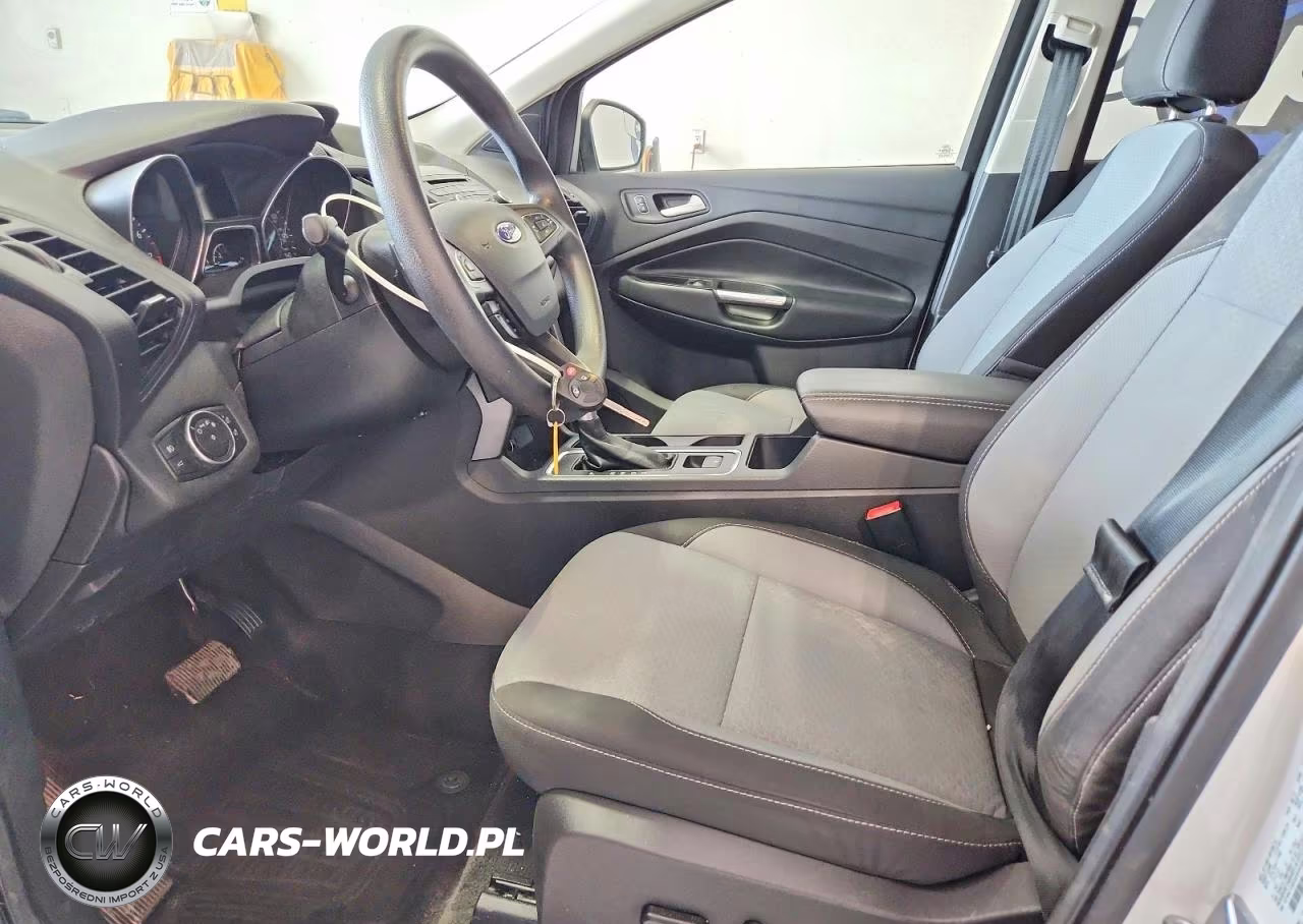 2017 Ford Escape Se VIN:1FMCU9GD5HUE55814 - 7