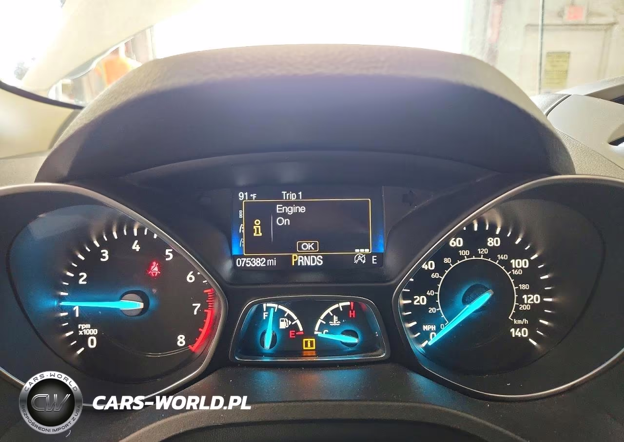 2017 Ford Escape Se VIN:1FMCU9GD5HUE55814 - 9