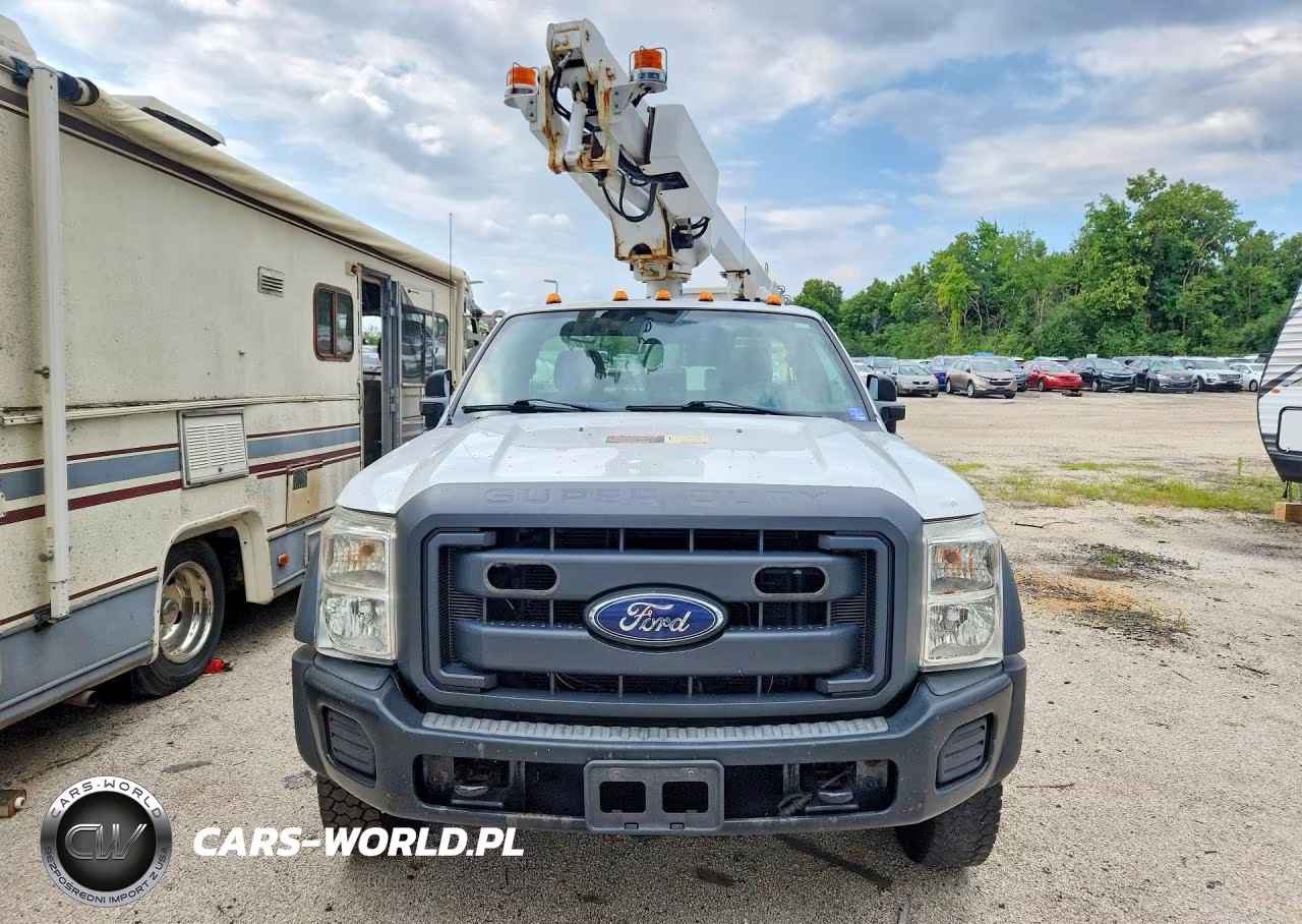 2013 Ford F450 Super Duty VIN:1FDUF4HY6DEA87828 - 5