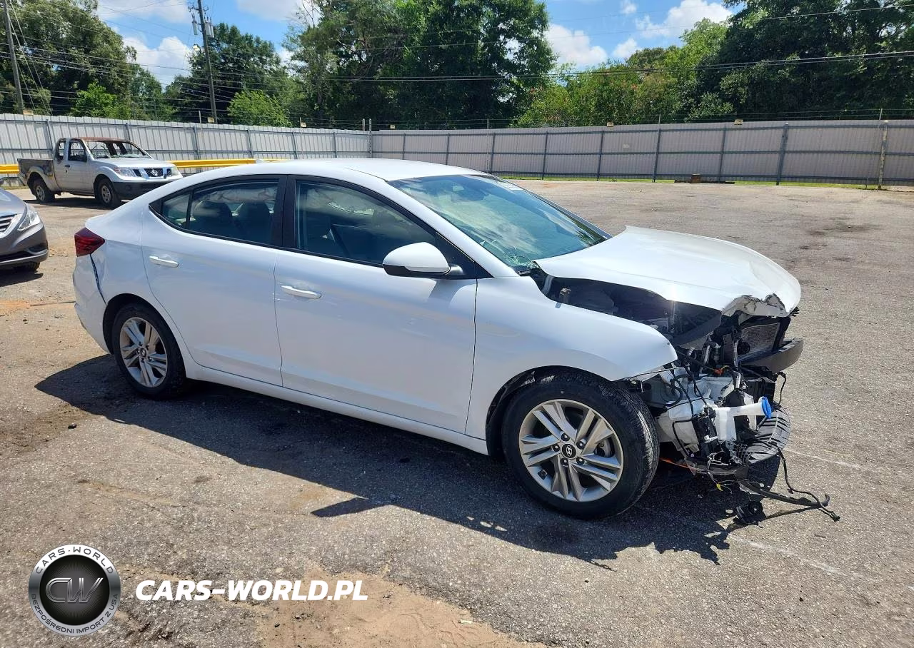 2020 Hyundai Elantra Sel VIN:5NPD84LF0LH594761 - 4