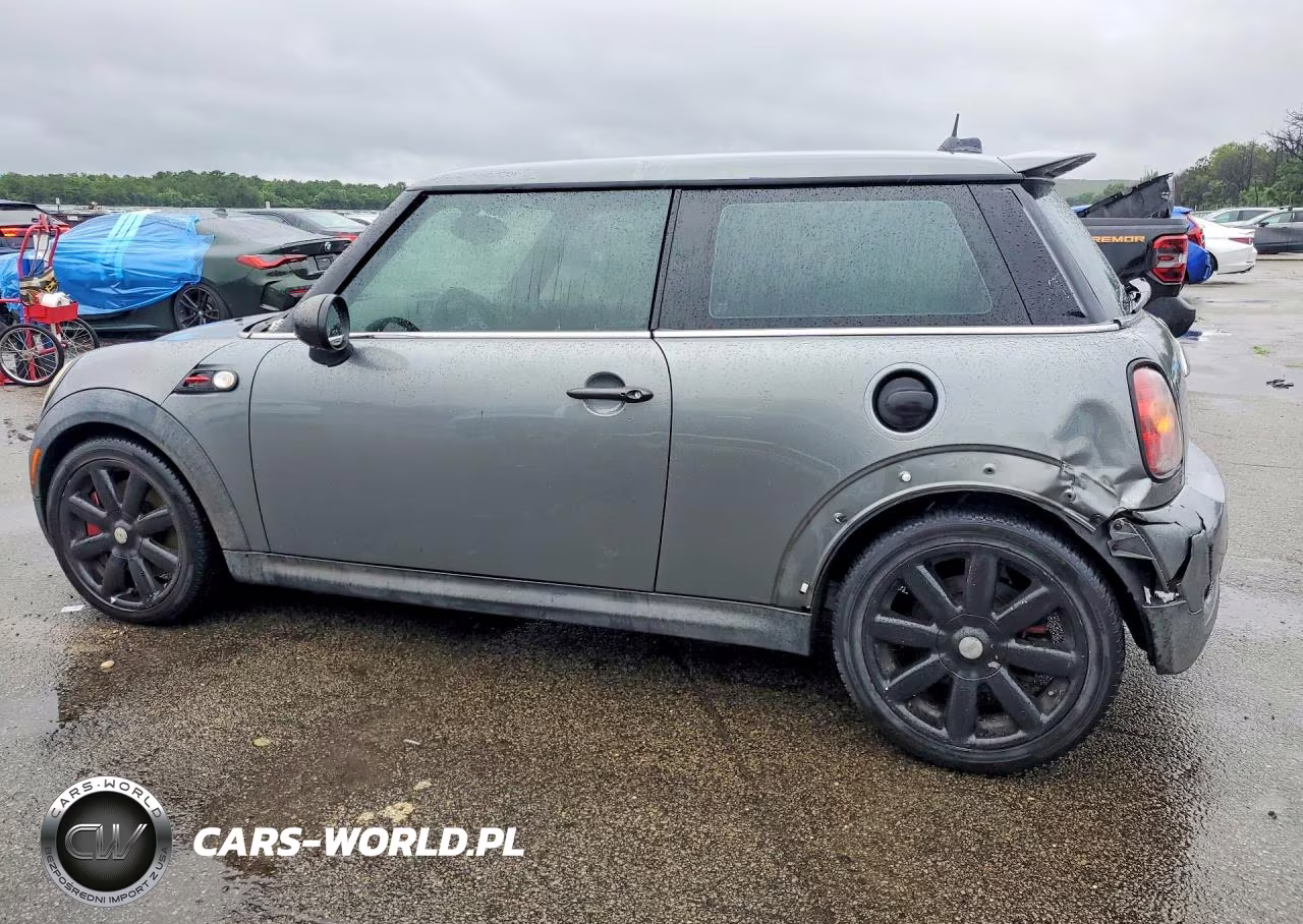 2009 Mini Cooper Sportback Ls Jcw VIN:WMWMF93549TF96379 - 2
