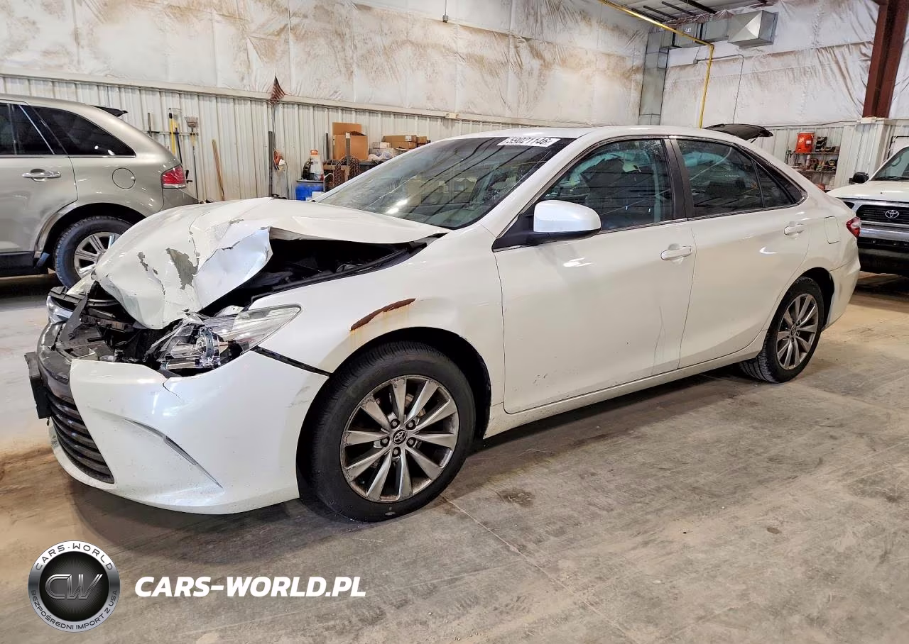 2015 Toyota Camry Xle – zdjęcie 1 z 12