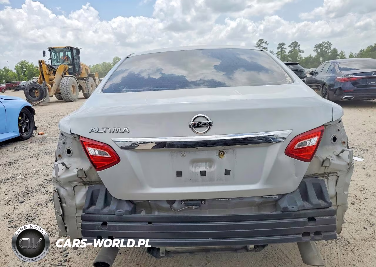 2017 Nissan Altima 2.5 S VIN:1N4AL3AP0HN333165 - 6
