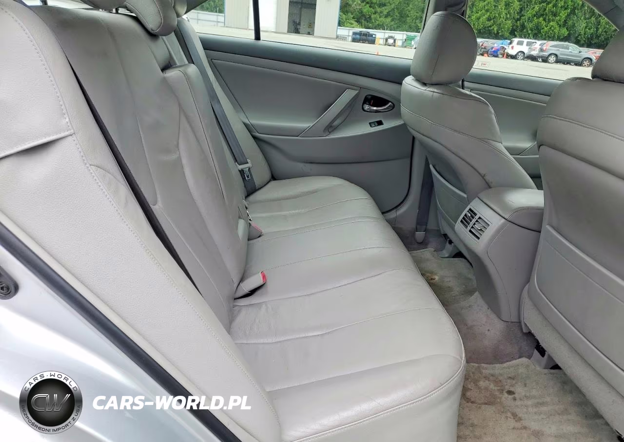 2007 Toyota Camry Hybrid VIN:JTNBB46K073005108 - 10