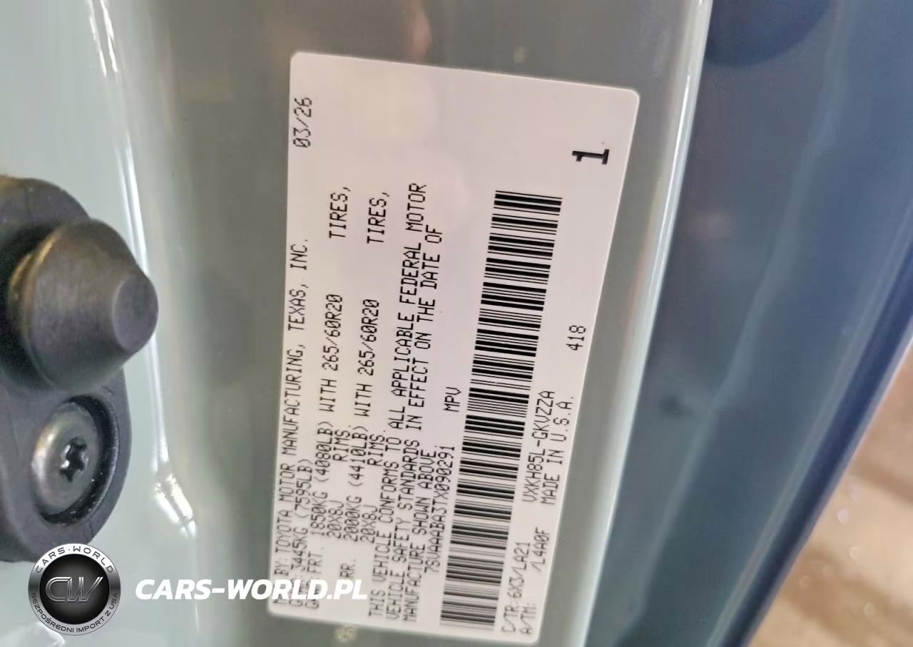 2026 Toyota Sequoia Platinum VIN:7SVAAABA3TX090291 - 12