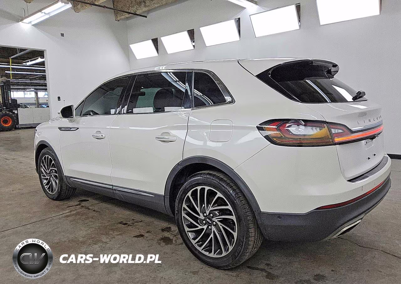 2019 Lincoln Nautilus Reserve VIN:2LMPJ8L96KBL45796 - 2