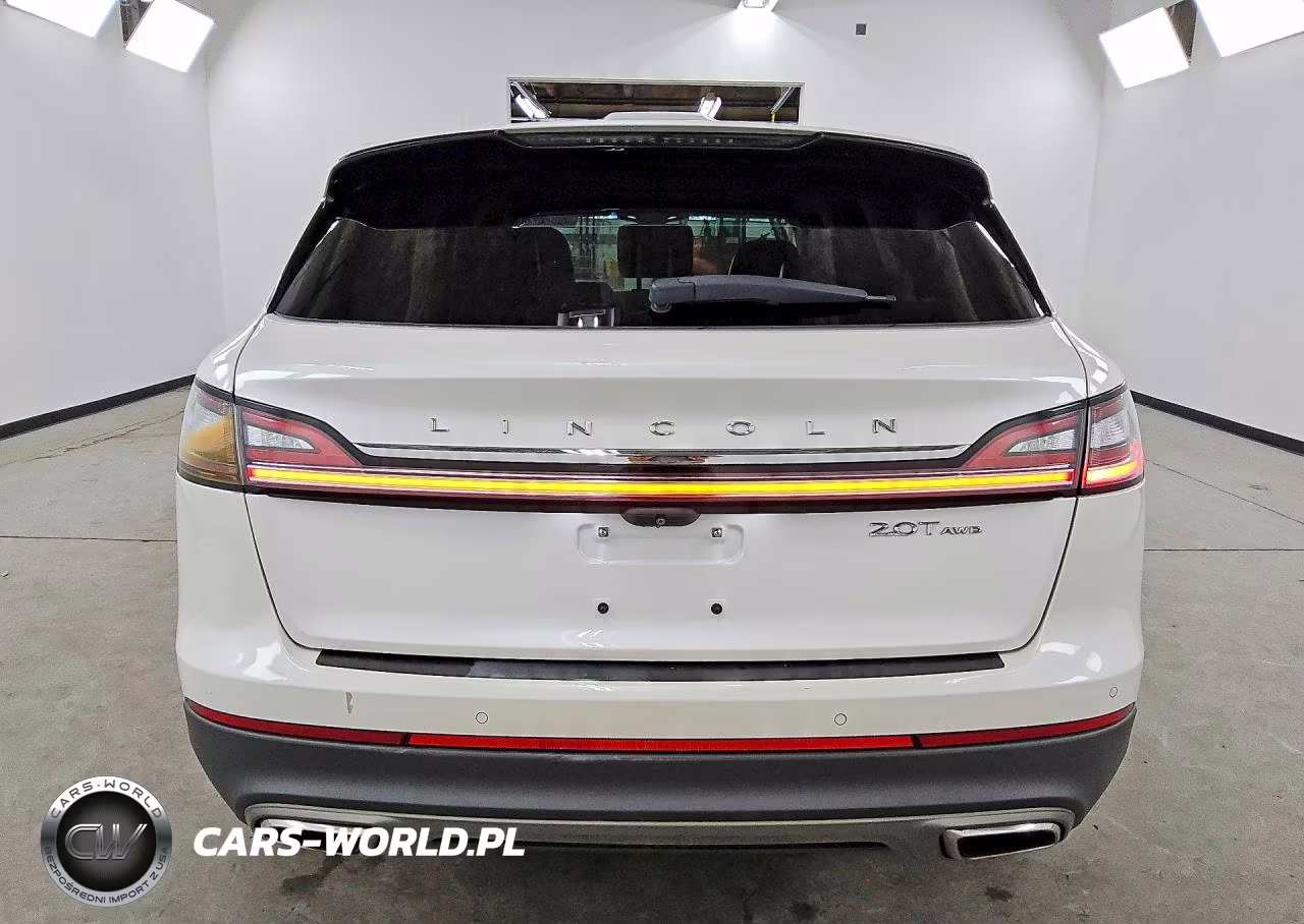 2019 Lincoln Nautilus Reserve VIN:2LMPJ8L96KBL45796 - 6