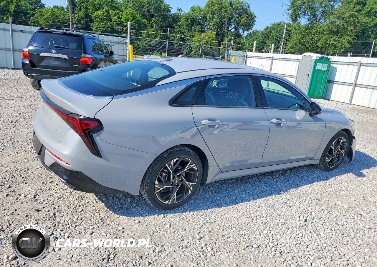 2025 Kia K5 Gt Line VIN:KNAG64J73S5386125 - 3