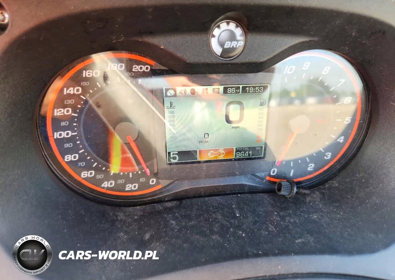 2016 Can-Am Spyder Roadster Rt VIN:2BXNBDD29GV003859 - 7