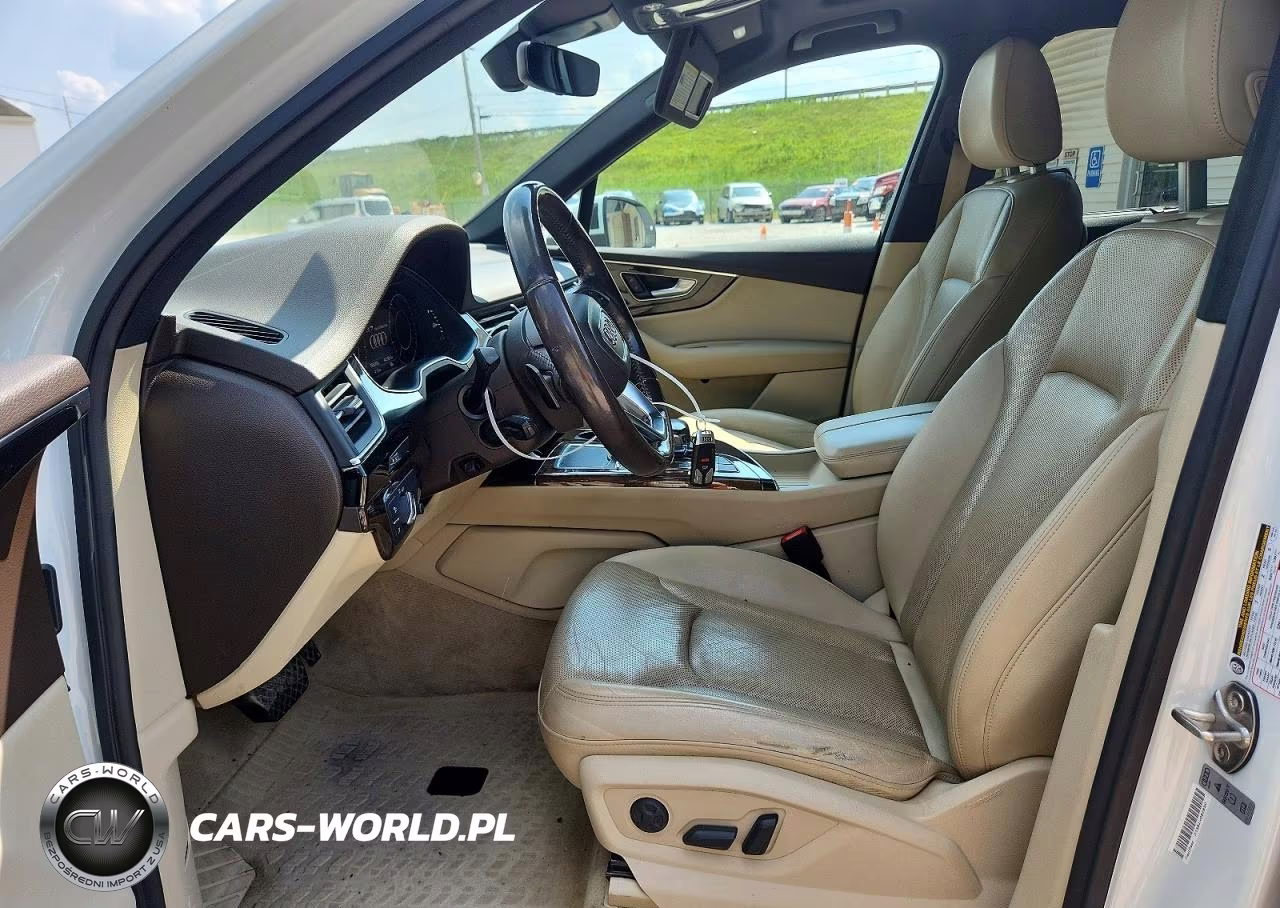 2017 Audi Q7 Premium Plus VIN:WA1LAAF77HD014139 - 7
