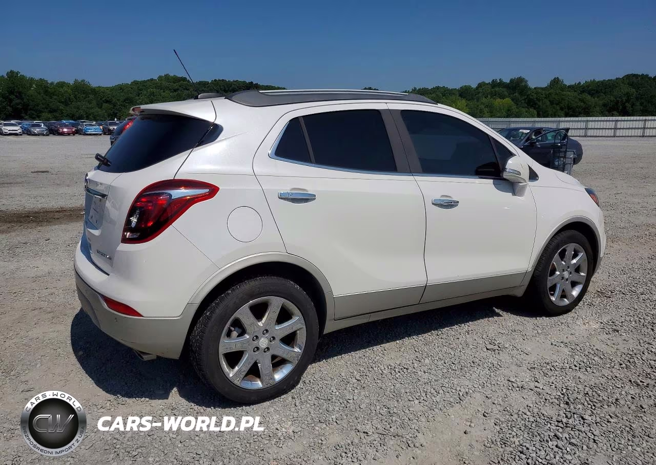 2019 Buick Encore Essence VIN:KL4CJCSB5KB707395 - 3