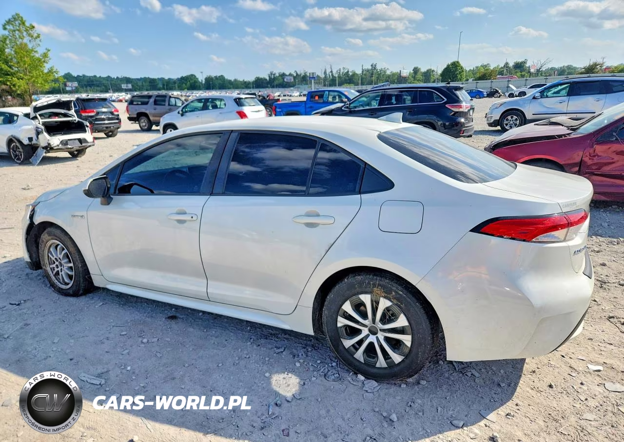 2021 Toyota Corolla Le VIN:JTDEAMDE6MJ033052 - 2