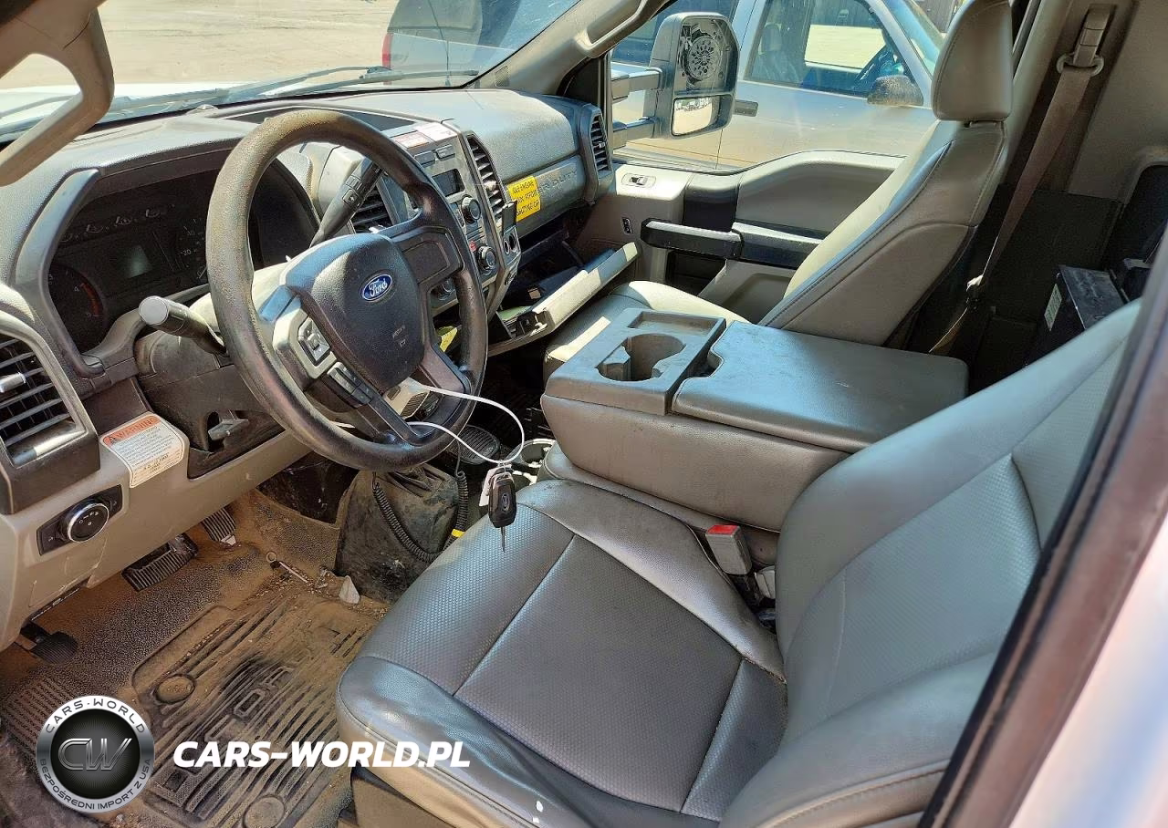 2019 Ford F550 Super Duty VIN:1FDUF5HT9KDA10349 - 8