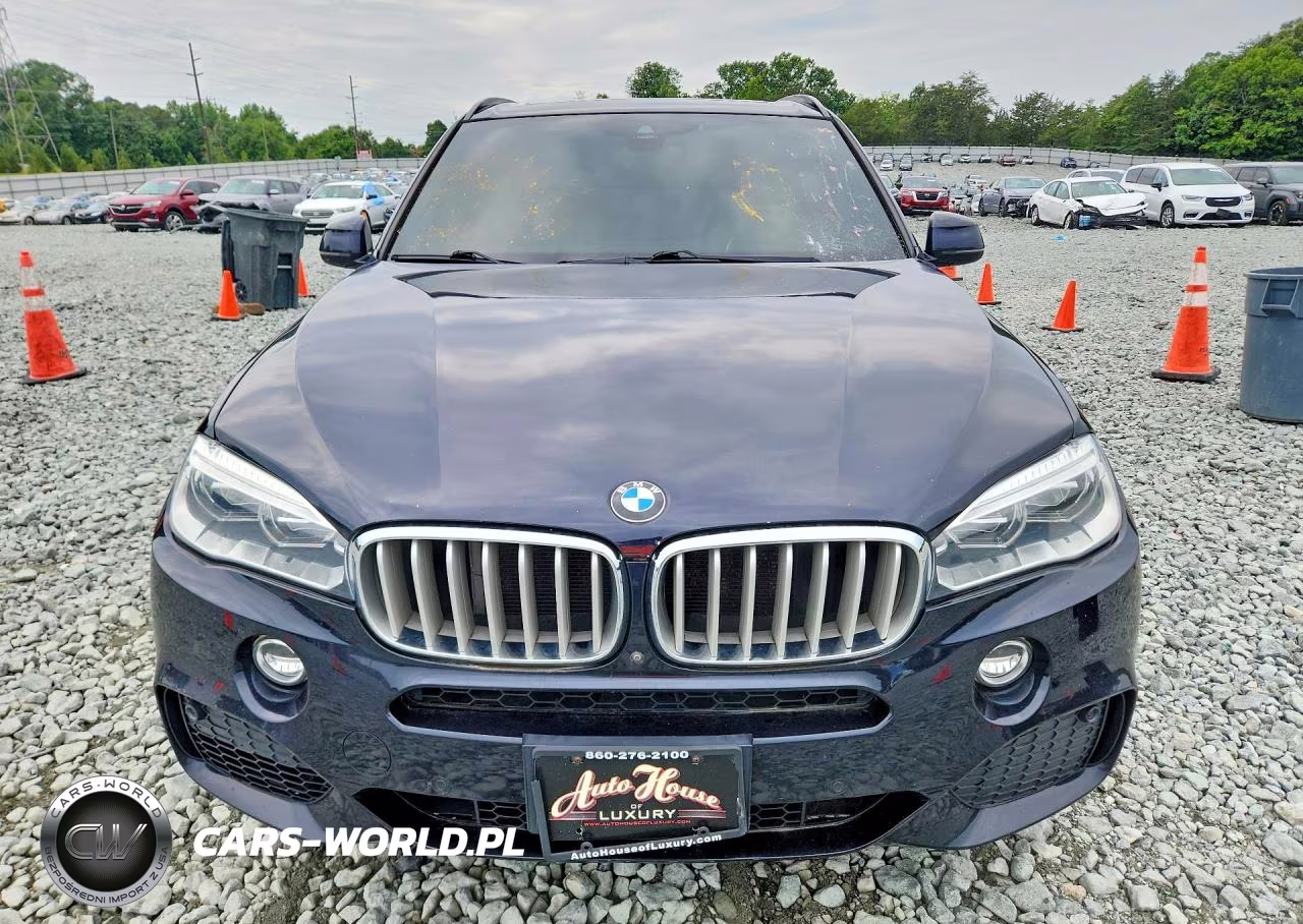2018 BMW X5 xDrive50I VIN:5UXKR6C50J0U14582 - 5