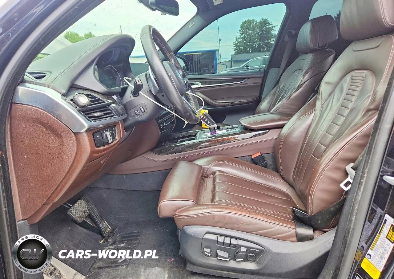 2018 BMW X5 xDrive50I VIN:5UXKR6C50J0U14582 - 7