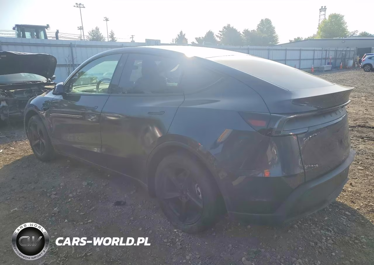 2026 Tesla Model Y VIN:7SAYGDED1TA474840 - 2