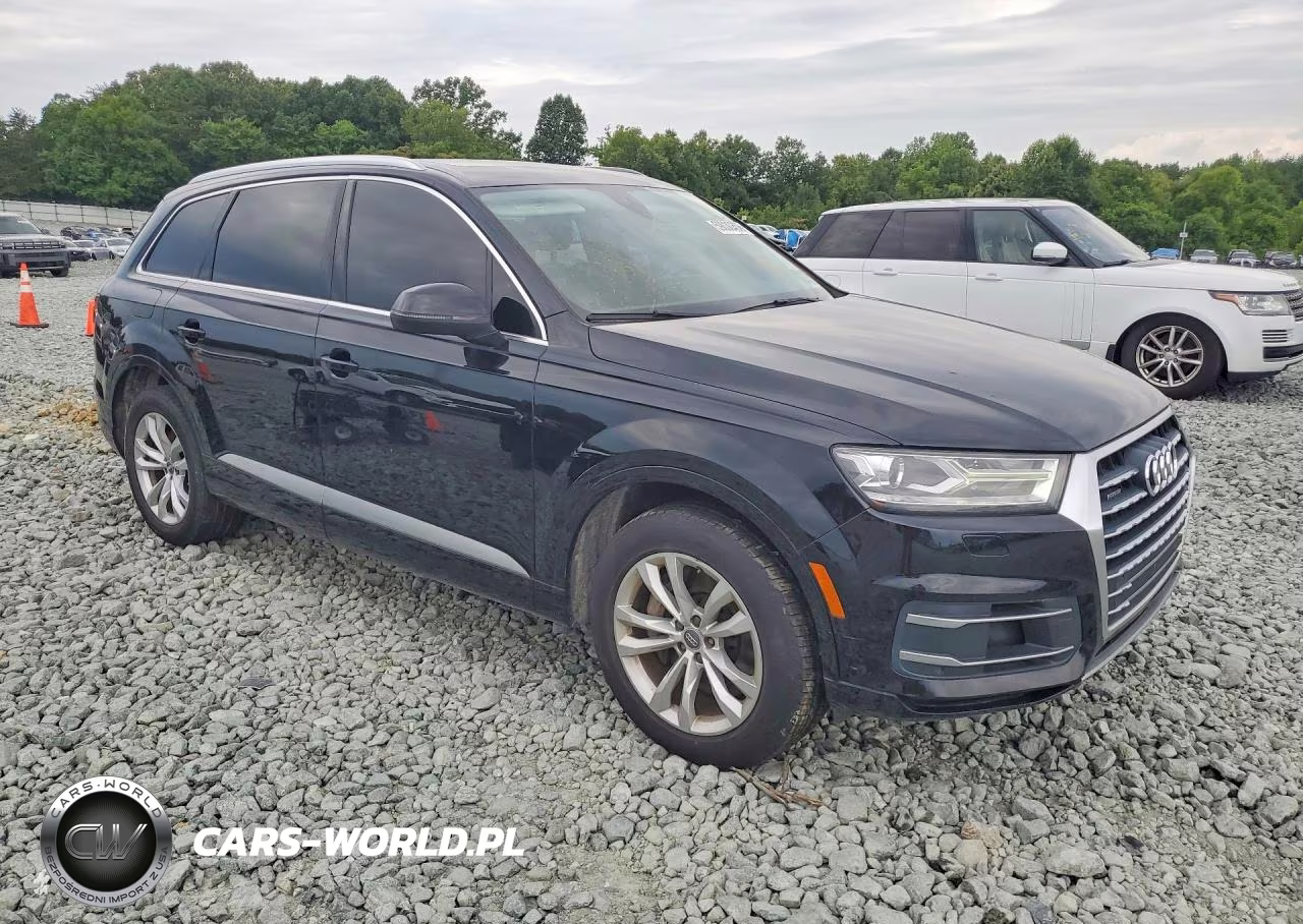 2018 Audi Q7 Premium Plus VIN:WA1LAAF7XJD029207 - 4