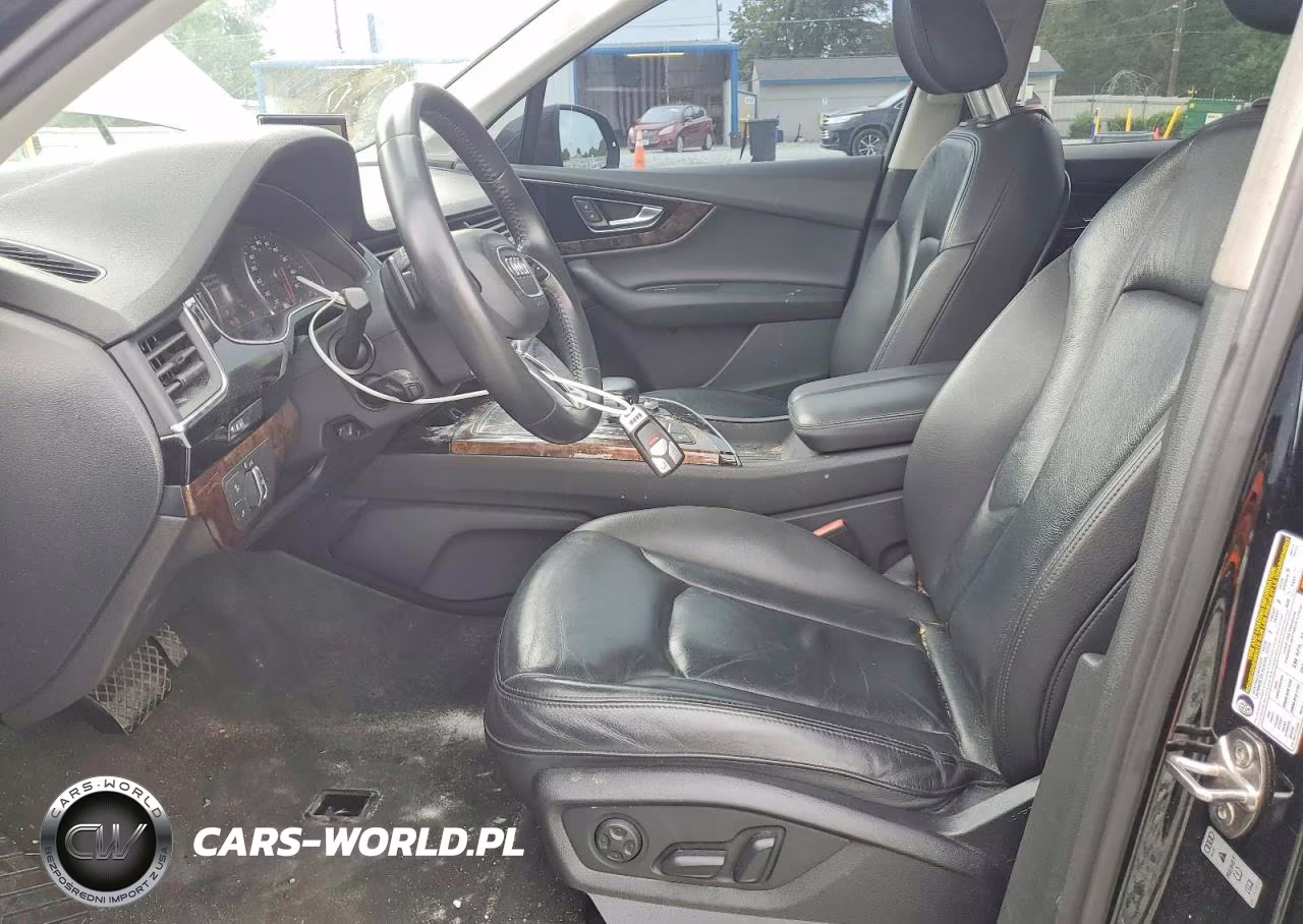 2018 Audi Q7 Premium Plus VIN:WA1LAAF7XJD029207 - 7