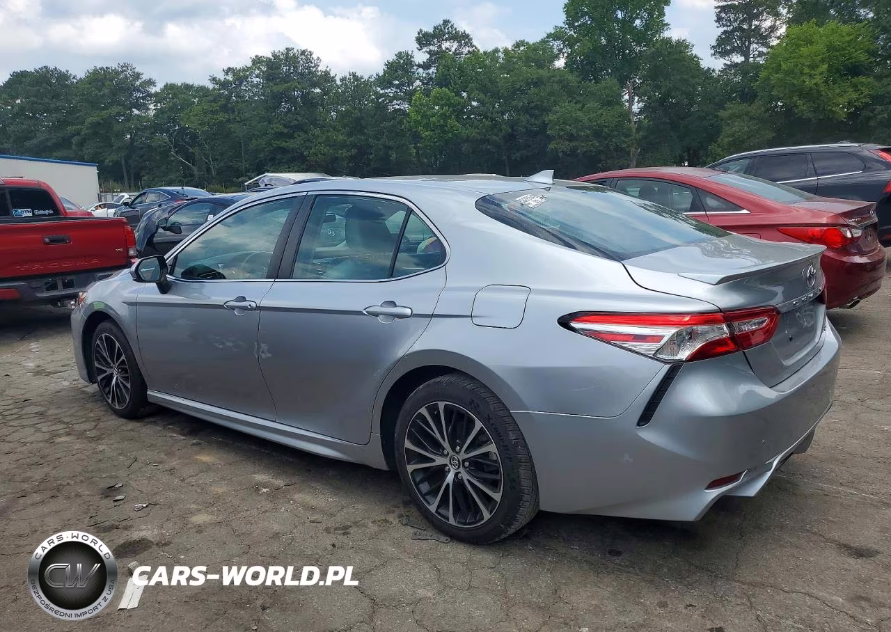 2020 Toyota Camry Se VIN:4T1G11AK9LU860621 - 2