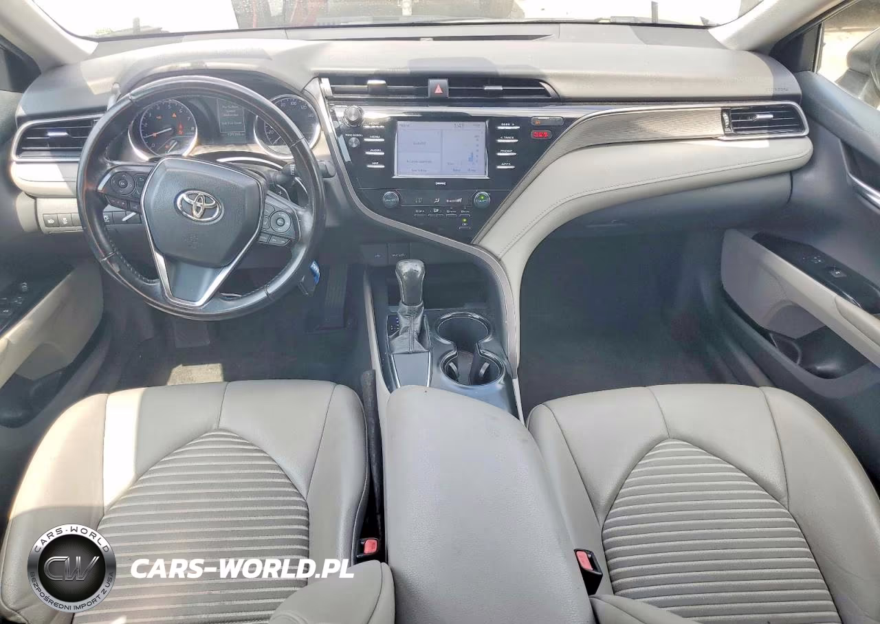 2020 Toyota Camry Se VIN:4T1G11AK9LU860621 - 8