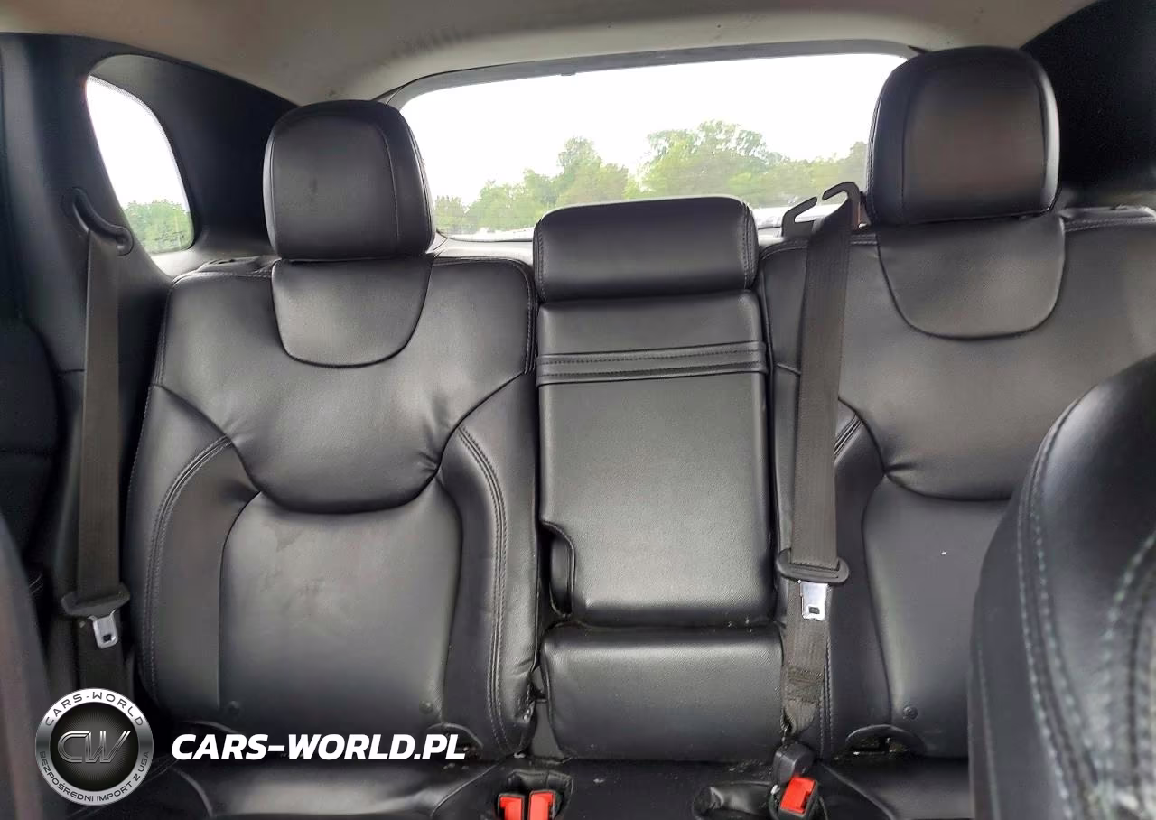 2019 Jeep Cherokee Latitude VIN:1C4PJLCB8KD145096 - 10
