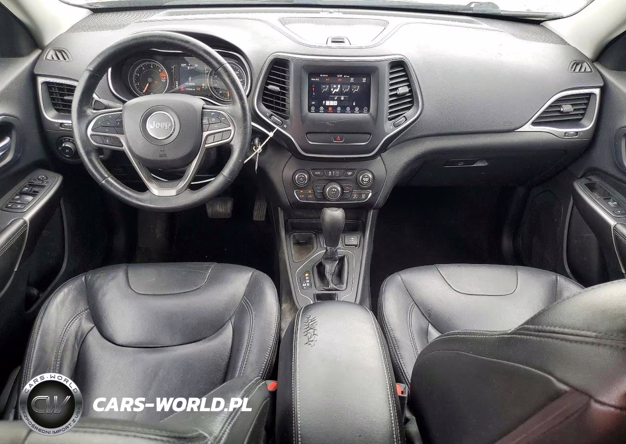 2019 Jeep Cherokee Latitude VIN:1C4PJLCB8KD145096 - 8