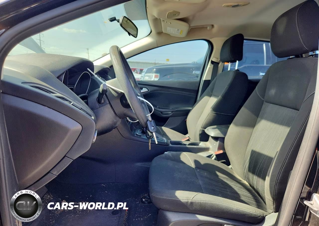 2015 Ford Focus Se VIN:1FADP3K25FL252918 - 7