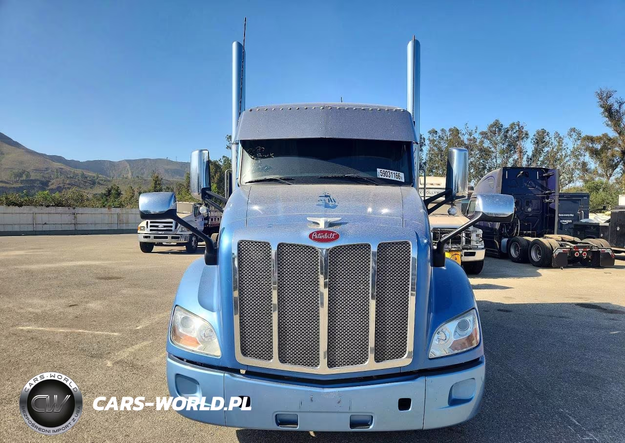 2018 Peterbilt 579 Semi Truck VIN:1XPBP49X1JD492848 - 5