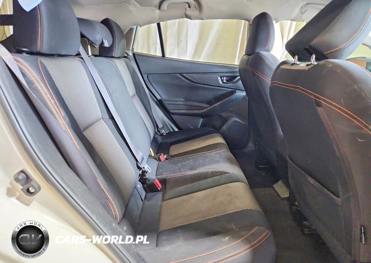 2020 Subaru Crosstrek Premium VIN:JF2GTAPC1L8265853 - 11
