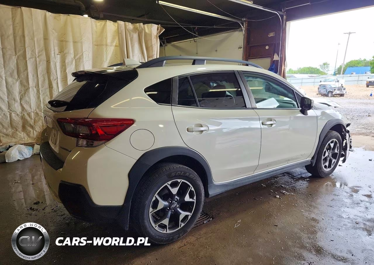 2020 Subaru Crosstrek Premium VIN:JF2GTAPC1L8265853 - 3